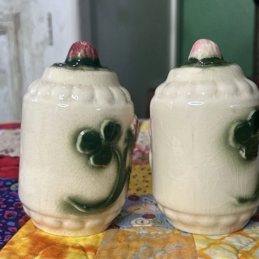 Vtg Brush McCoy Three Leaf Clover Art Deco Salt & Pepper Shaker Set 1940s